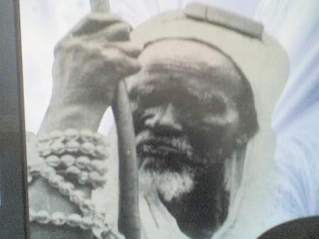 Cheikh Omar  tall